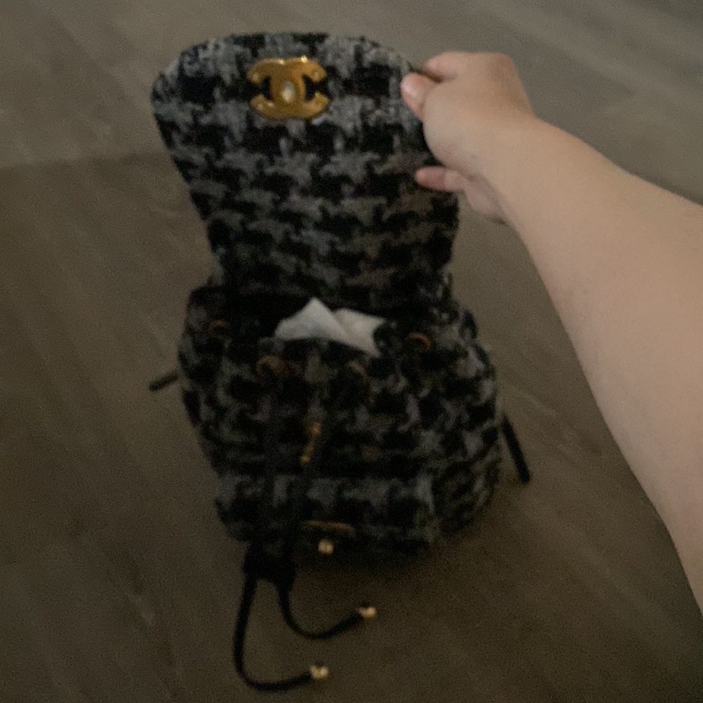 Chanel tweed duma backpack - Picture 5 of 8